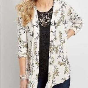White 3/4 cardigan with yellow flowers